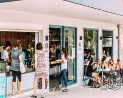 There are boutique shops, cafes, and many other attractions. There are plenty of things to do aside from swimming and surfing There are boutique shops, cafes, and many other attractions. There are plenty of things to do aside from swimming and surfing.
